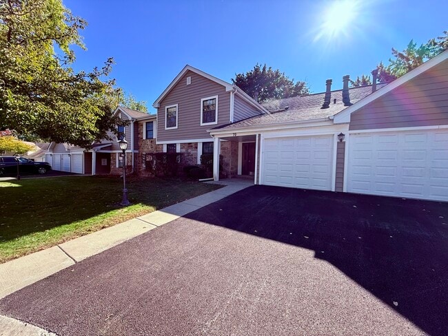 Primary Photo - 70 Margate Ct