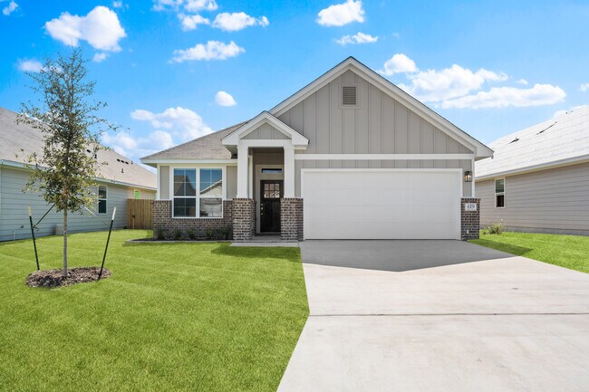 Primary Photo - 619 Killam Dr