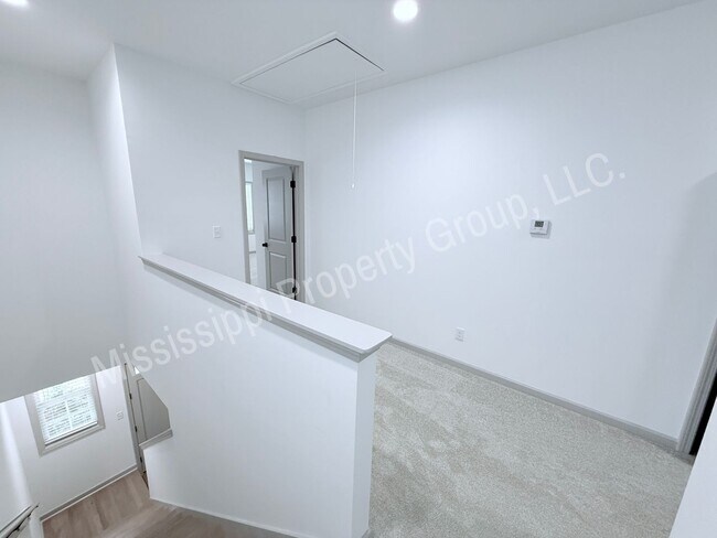 Building Photo - 4BR/3BA For Rent