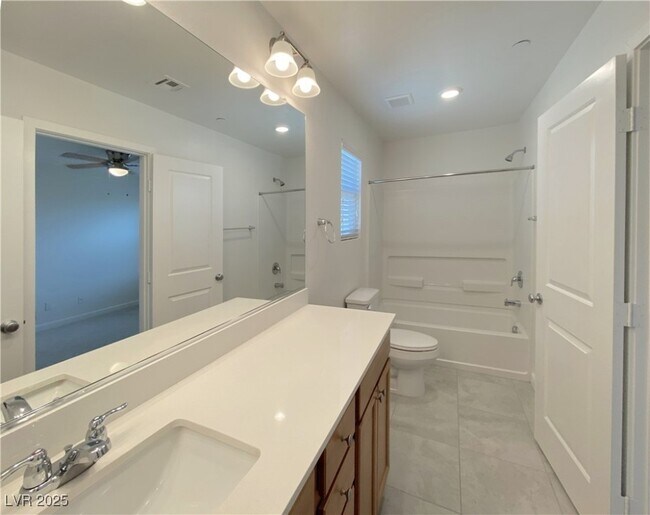 Building Photo - 3149 Umbria Hills Walk