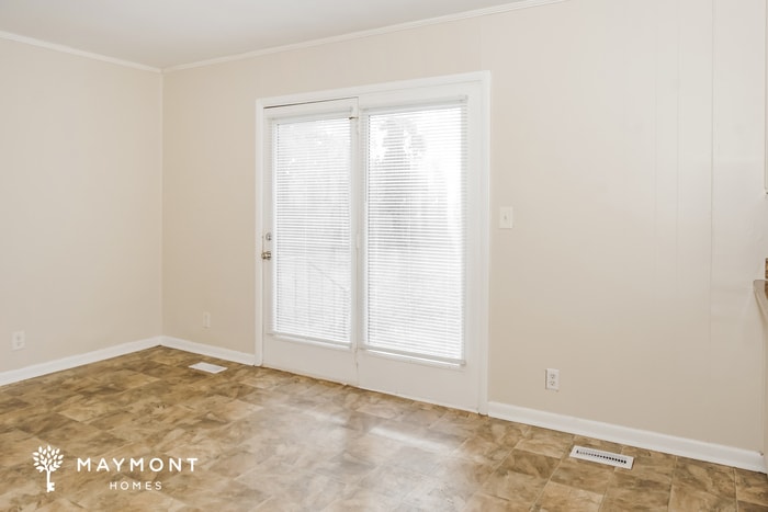 Building Photo - 2204 Euclid Rd NW