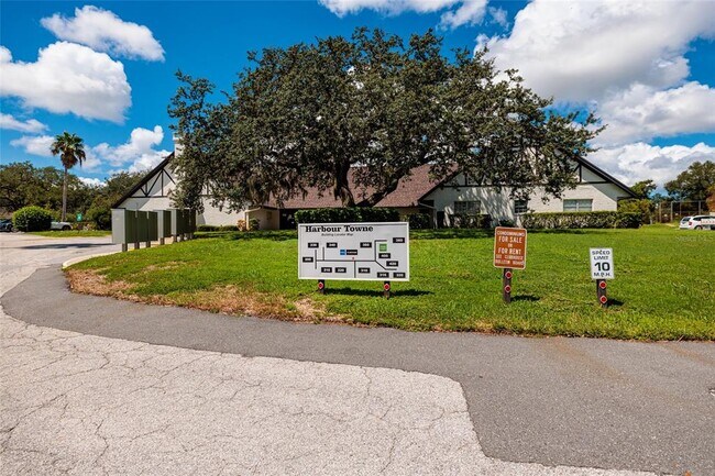 Building Photo - 400 N Bayshore Blvd