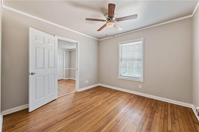Building Photo - 2201 Cr 320