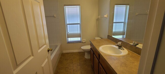 Building Photo - 3109 Turnberry Blvd