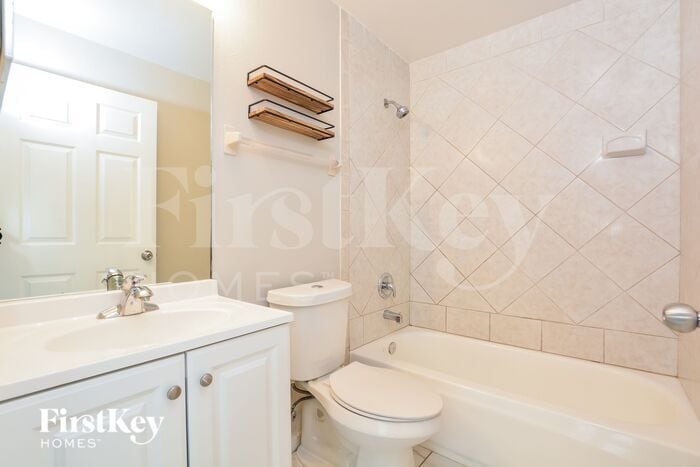 Building Photo - 11255 Cypress Leaf Dr