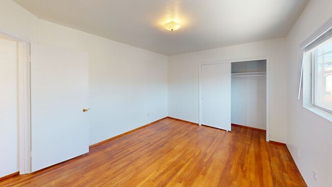 Building Photo - 855 C Ave