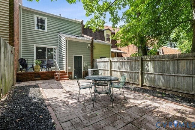 Building Photo - 31 Huneycutt Dr