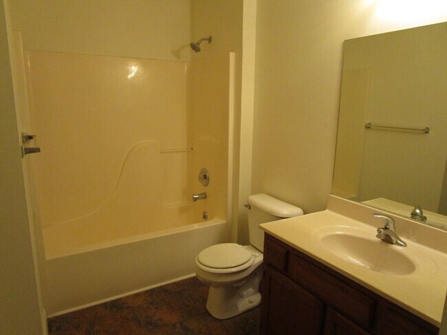 Building Photo - 3538-3540 Prescott Dr.