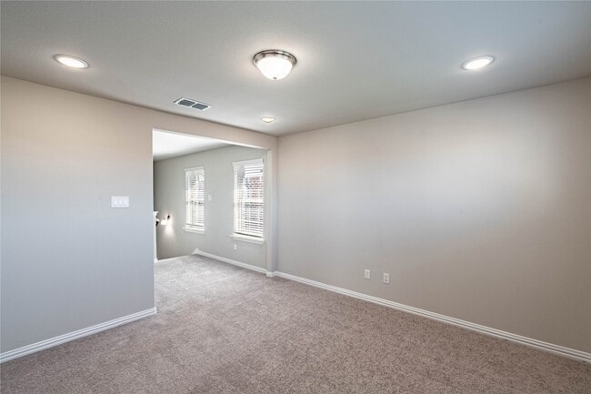Building Photo - 112 Cole Ln