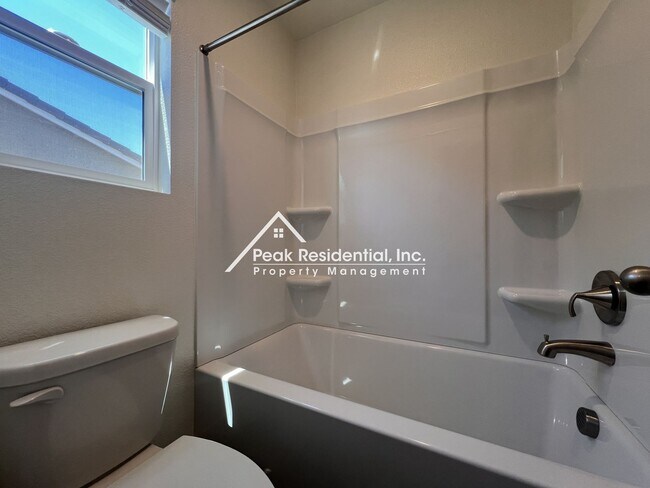 Building Photo - Brand New Sacramento 3bd/2.5ba Home With Large Loft!