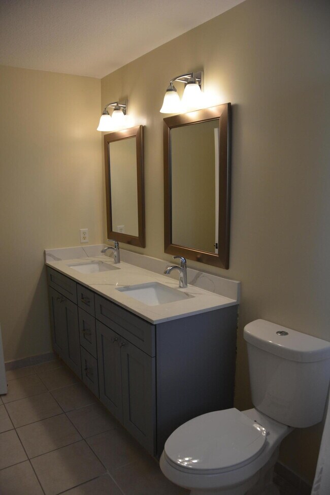 Building Photo - 4030 NW 90th Way