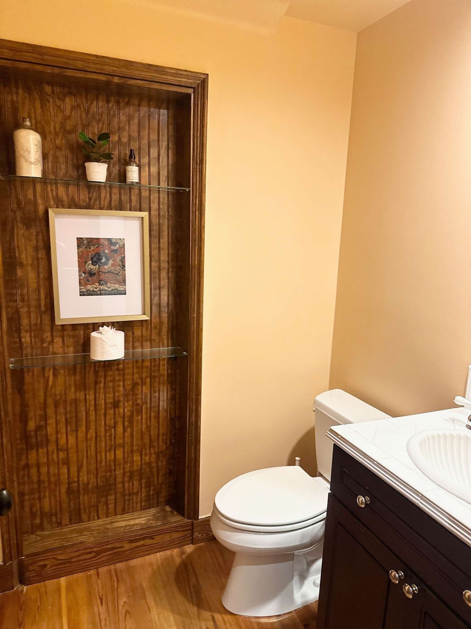 Building Photo - 1116 W 10th St