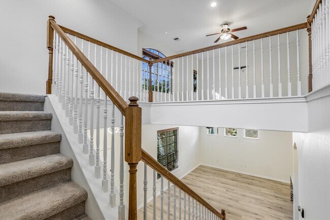 Building Photo - 11400 W Parmer Ln