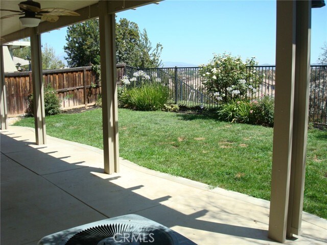 Building Photo - 38539 Divot Dr