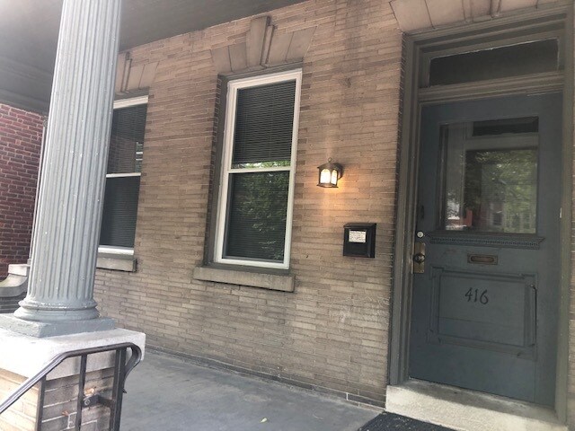 Building Photo - 416 W Orange St