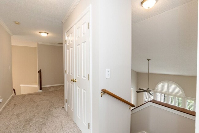 Building Photo - Meticulous Four Bedroom Dream Home!