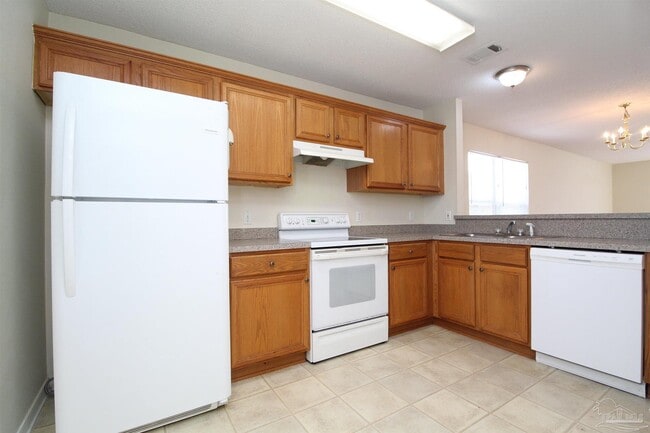 Building Photo - 2013 Marquesas Ln