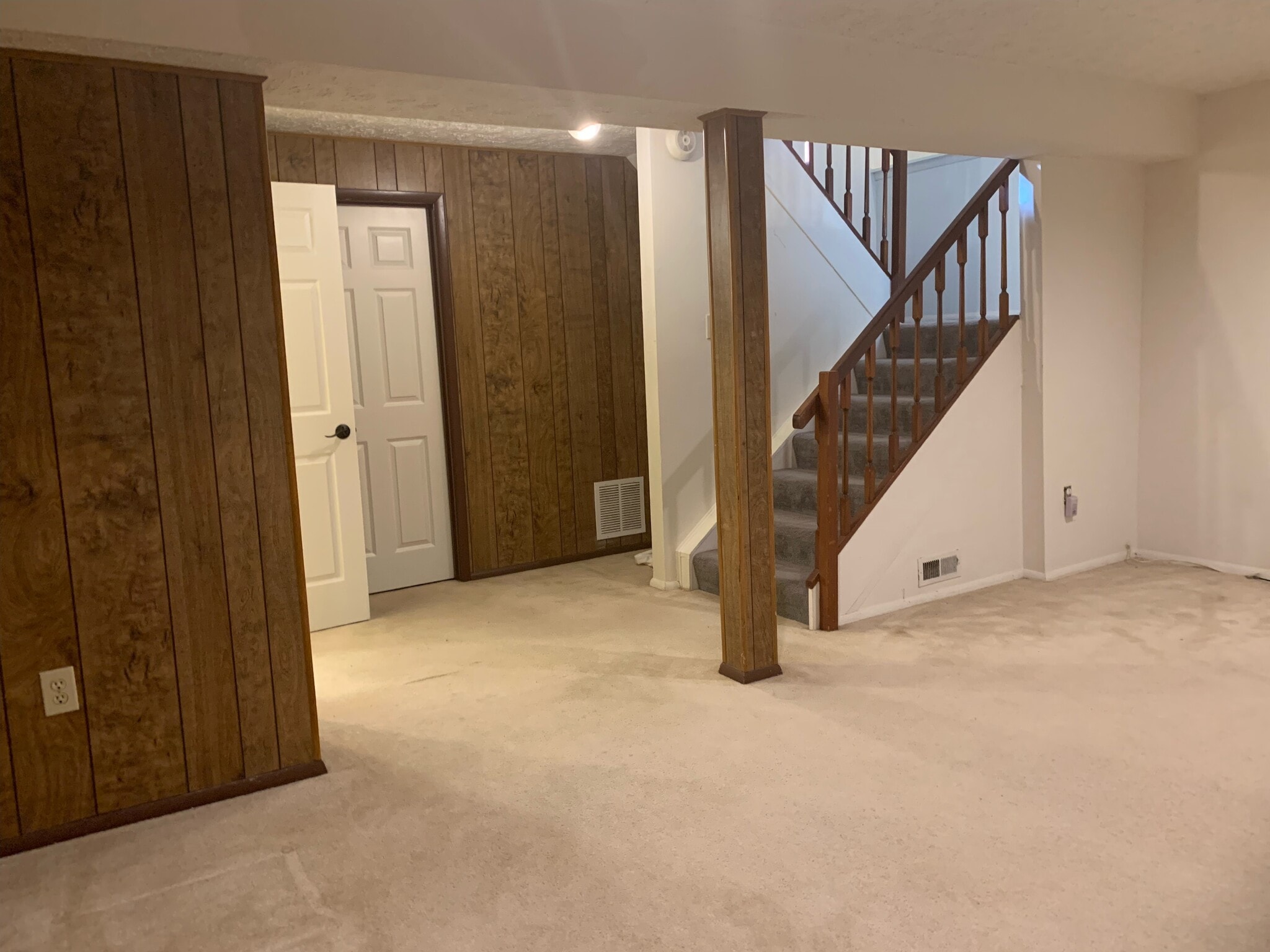 Building Photo - 7700 Fawn Ct