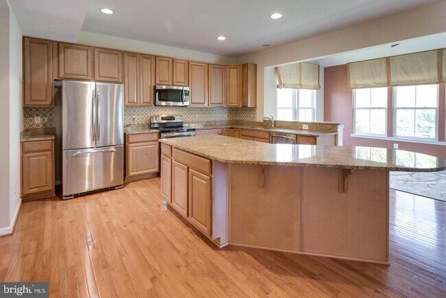 Building Photo - 12760 Manor Hall Ct