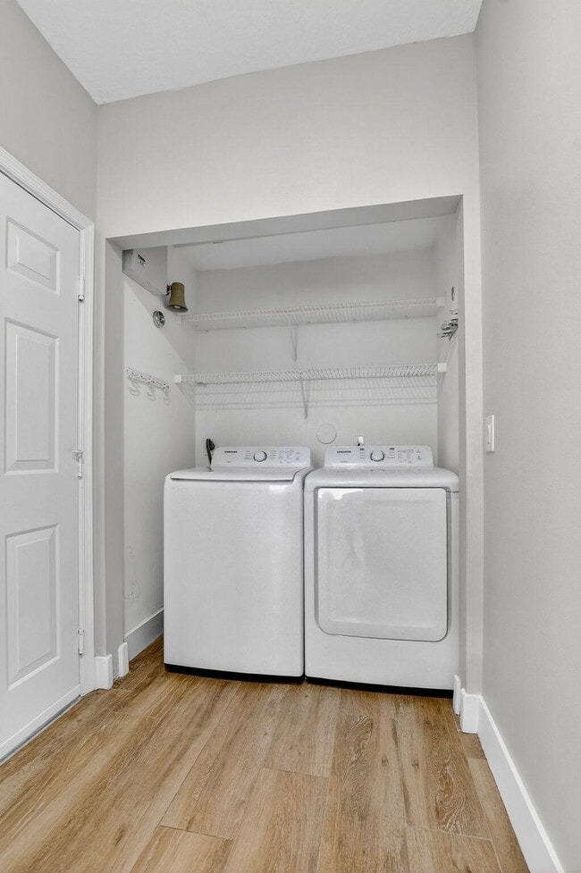 Building Photo - 851 NW 42nd Pl