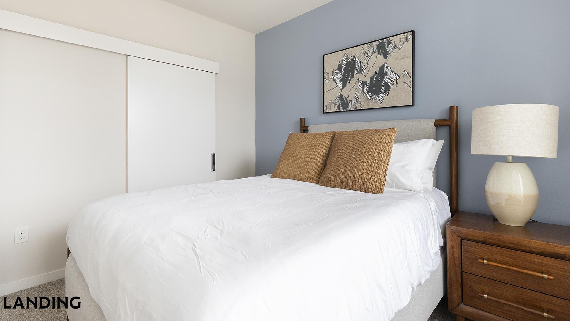 Building Photo - 14015 Univ Pass