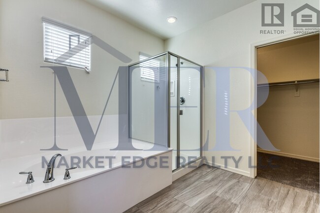 Building Photo - 3 Bed/2.5 Bath House in Gilbert! JOIN THE ...