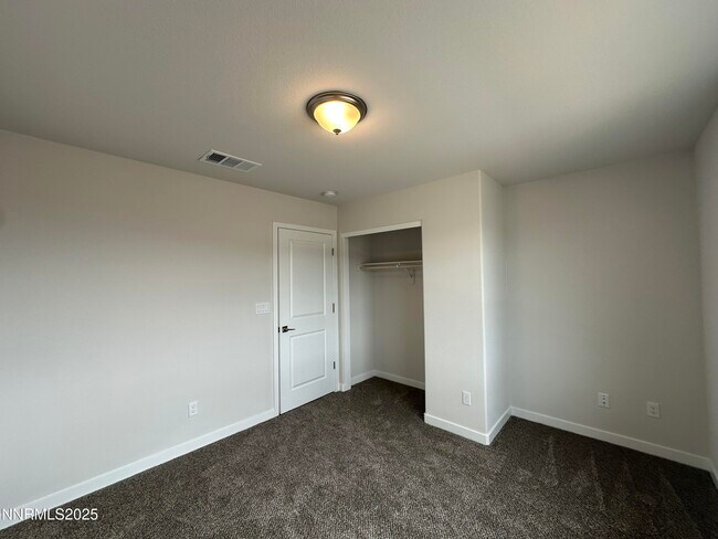 Building Photo - 1180 Arrastra Rd