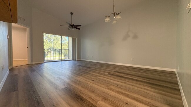 Building Photo - 4109 Bellasol Cir