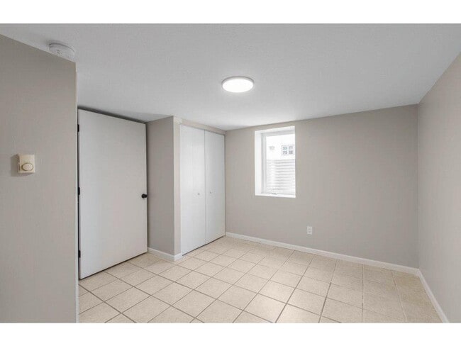 Building Photo - Remodeled 1 Bed Apartment in Mounds View |...
