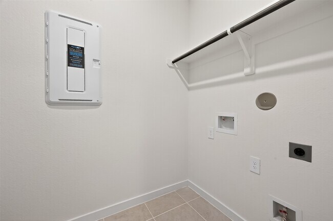 Building Photo - 3238 Kindred Wy