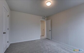 Building Photo - 2553 Windle Ln