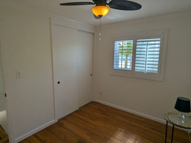 Building Photo - 3 Bedroom - 2 Bathroom Home in San Diego