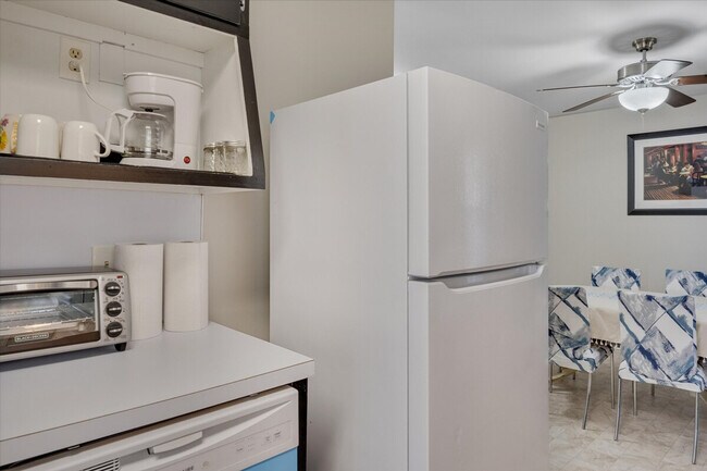 Building Photo - 4219 Neal Rd