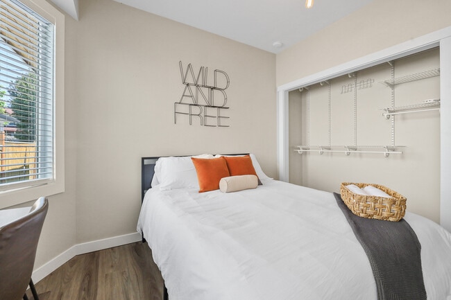 Building Photo - 1311 S Adams St