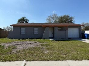 Building Photo - 3 Bed Home for Rent!