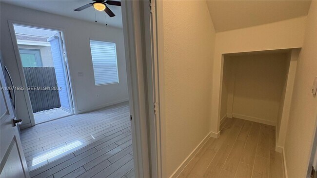 Building Photo - 12948 SW 265th Terrace