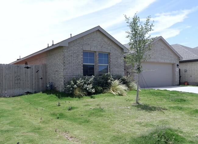 Building Photo - 7710 Brown Bark Rd