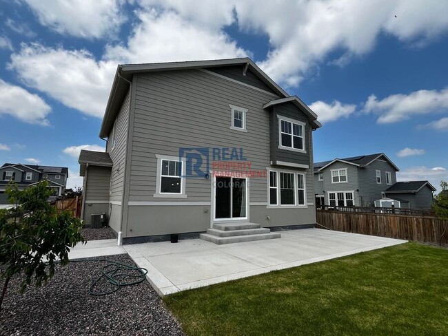 Building Photo - 6549 Westcliff Dr