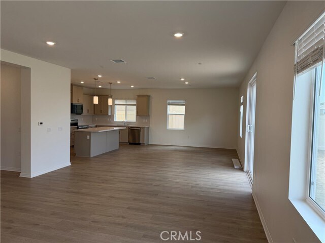 Building Photo - 9707 Babaco St