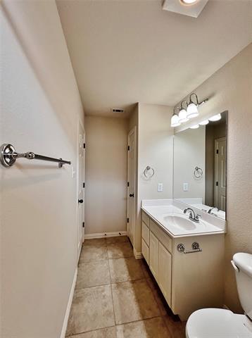 Building Photo - 600 Bretts Way