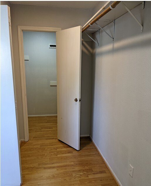 Master closets (2) - 10318 Colony Ct