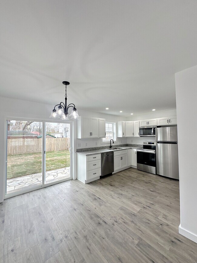 Building Photo - 217 Quince Alley