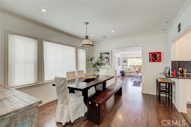 Building Photo - 333 3rd St