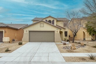 Building Photo - 8333 Oasis Bloom St