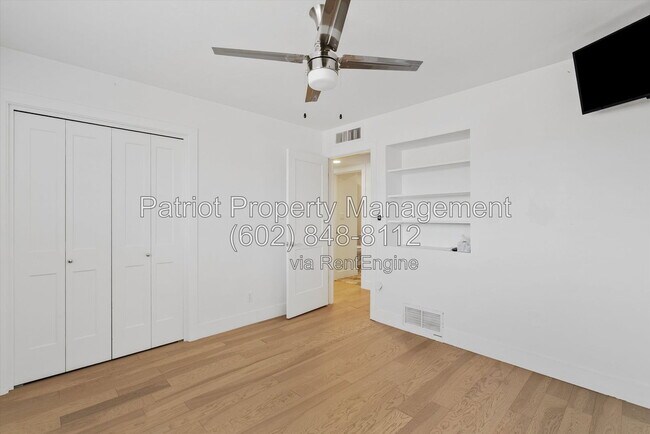 Building Photo - 8515 N 13th Pl