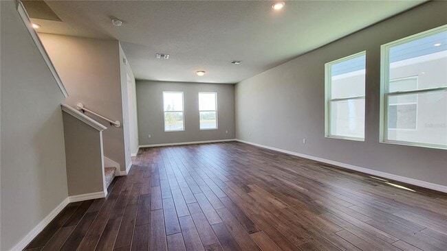 Building Photo - 348 S Zuni Rd