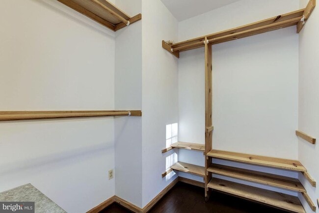 Building Photo - 2310 Cool Spring Rd