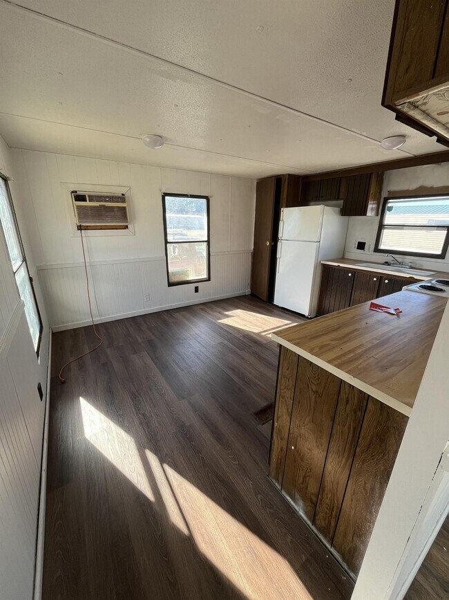 Building Photo - 2602 Corbett Ct