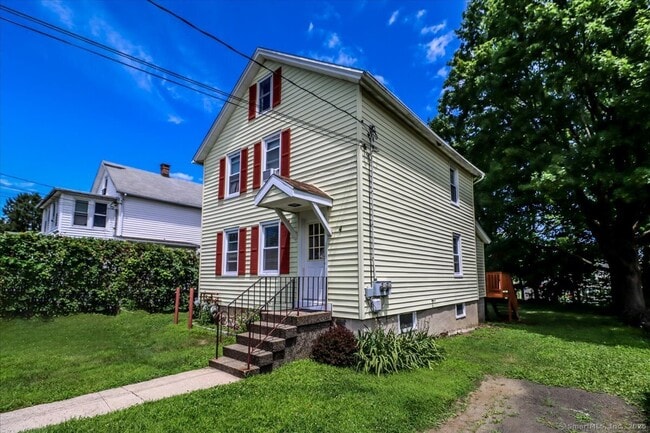 Building Photo - 4 Edgewood St