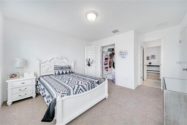 Building Photo - 6460 Makrut Lime Dr